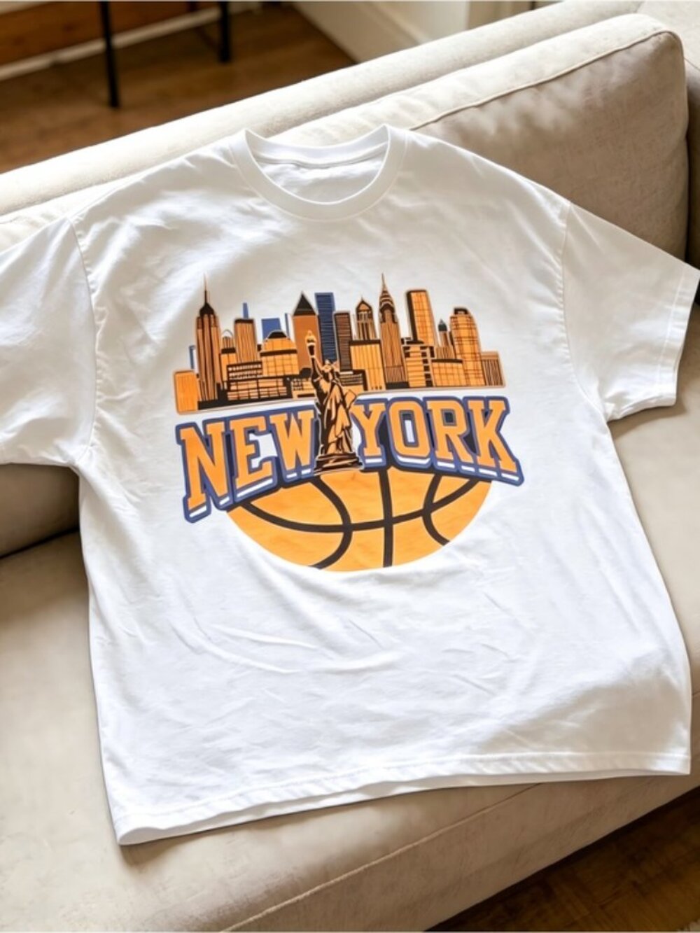 New York Knicks Sky Line State Of Liberty Women Men T-shirt.
